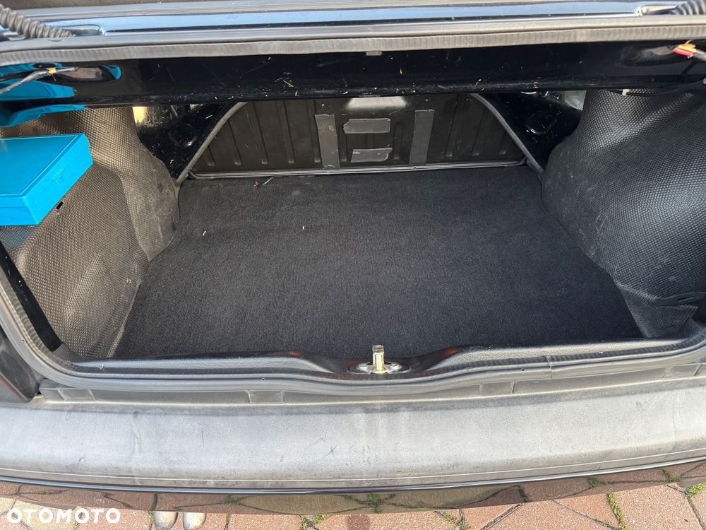 Volkswagen Golf - 20