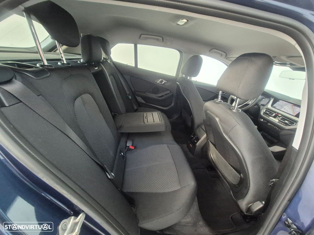 BMW 116 i Line Sport - 24