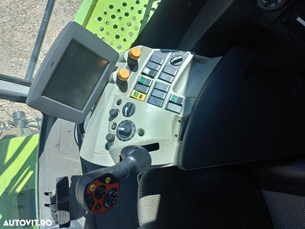 Claas LEXION 750 - 10