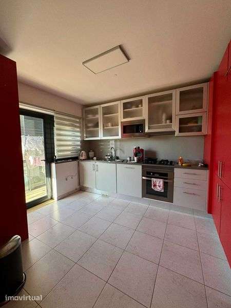 Apartamento T3 Duplex Matosinhos - Grande imagem: 5/10