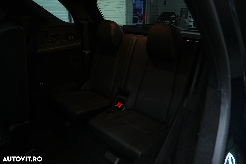 Mercedes-Benz GLE 350 4 Matic AMG Line - 28