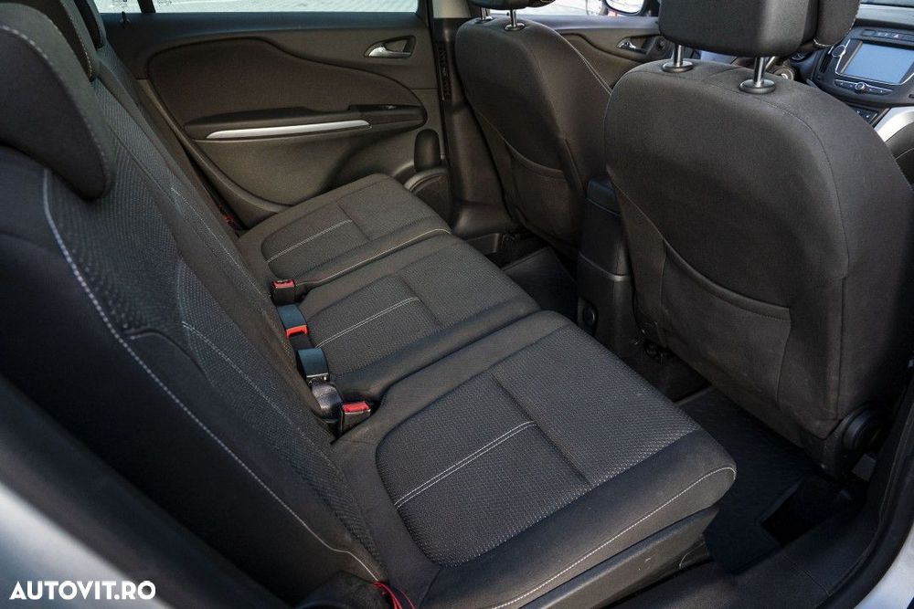 Opel Zafira - 8
