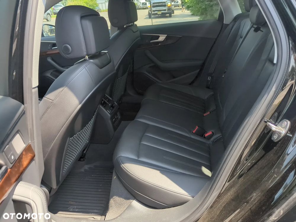 Audi A4 Limousine - 25