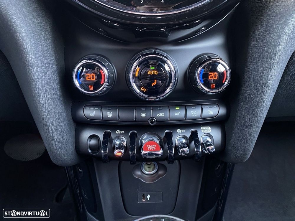 MINI Cabrio Cooper Premium Classic Auto - 10