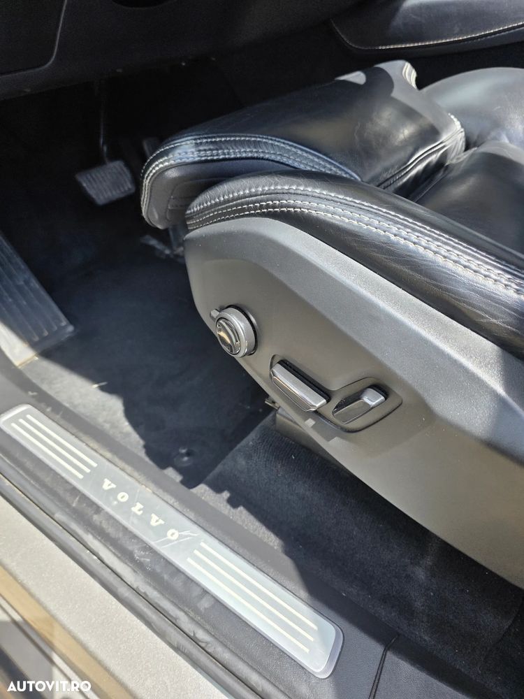 Volvo XC 90 B5 D AWD Geartronic Inscription - 16