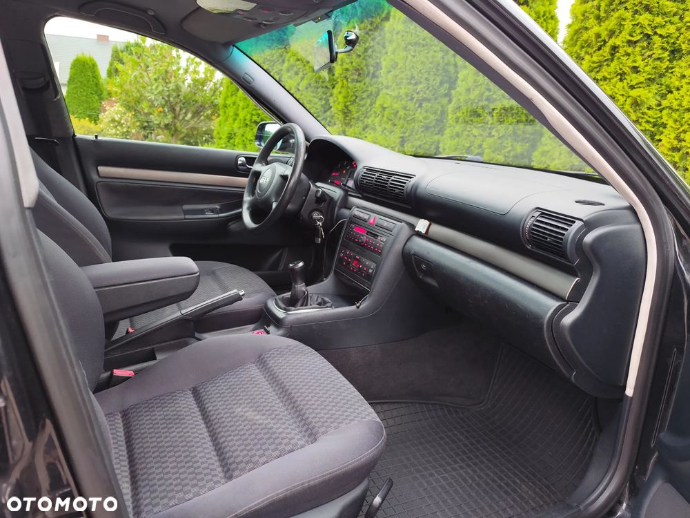 Audi A4 Avant 1.9 TDI - 21