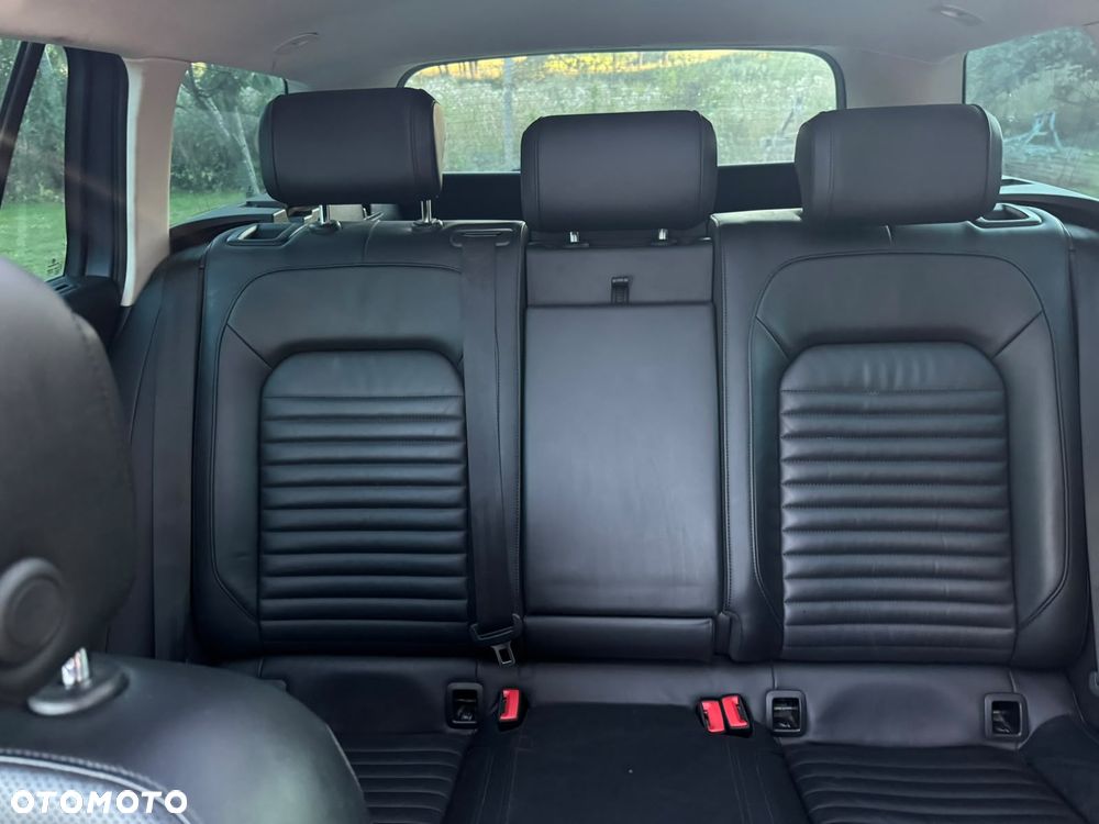 Volkswagen Passat 2.0 TDI Bi-Turbo BMT 4Mot Highline DSG - 5