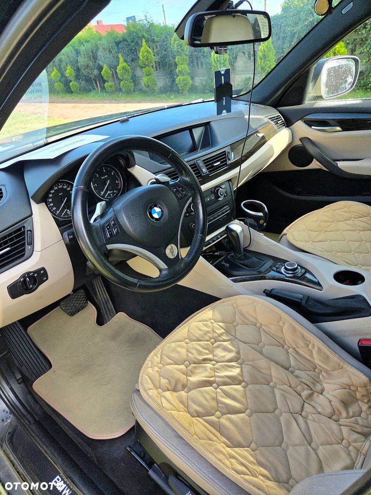 BMW X1 - 16