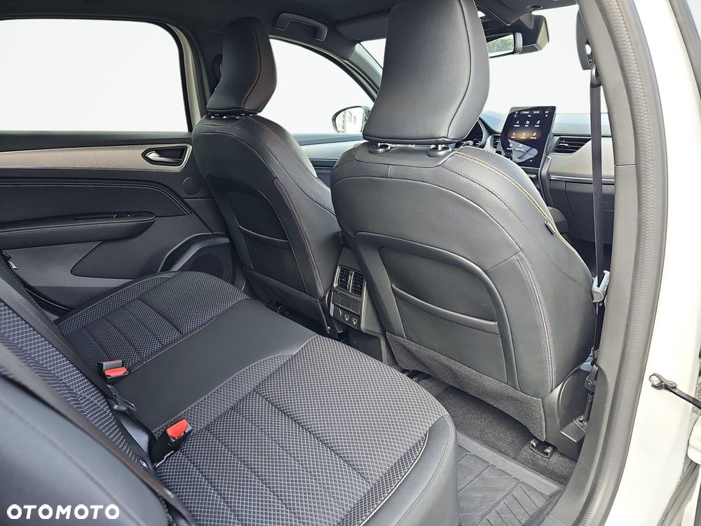 Renault Arkana TCe Mild Hybrid 140 EDC Techno - 16