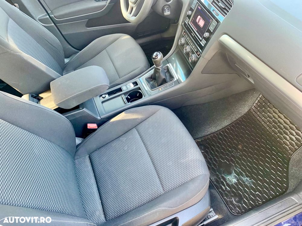 Volkswagen Golf 1.0 TSI Comfortline - 12