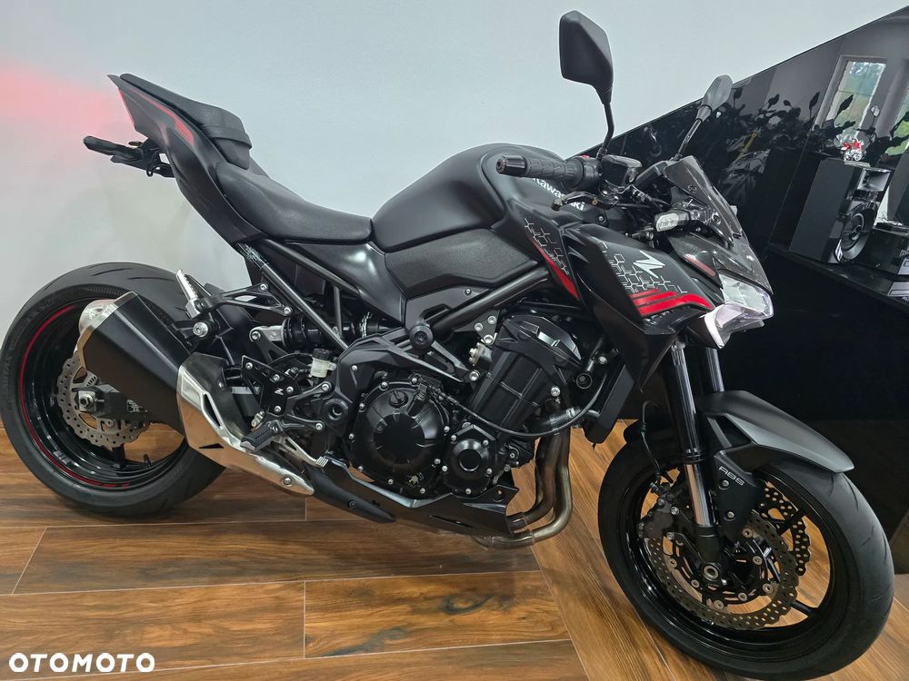 Kawasaki Z - 6