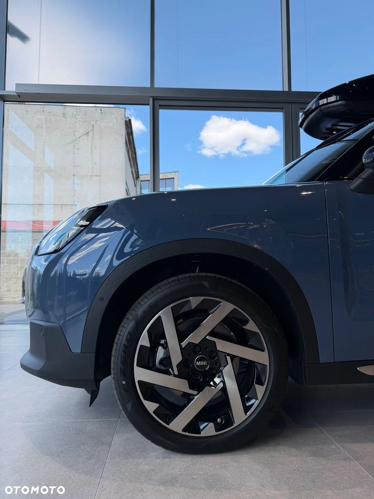 MINI Countryman C Favoured Trim - 9