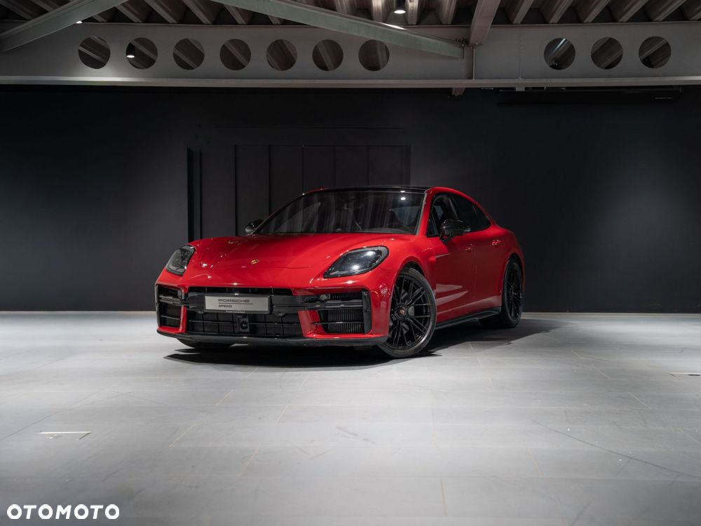 Porsche Panamera GTS - 1