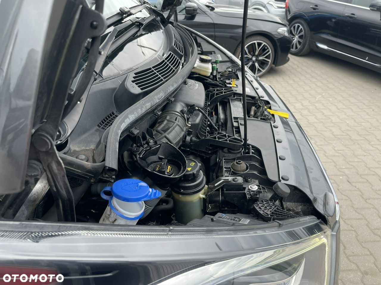 Ford Tourneo Custom - 15
