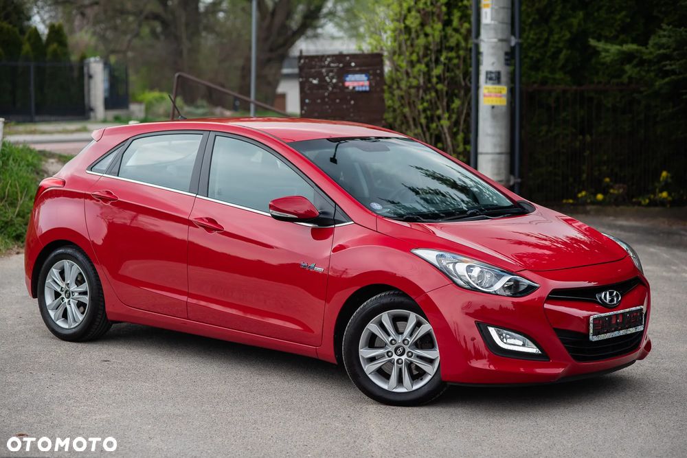 Hyundai i30 1.6 Fifa World Cup Edition - 1