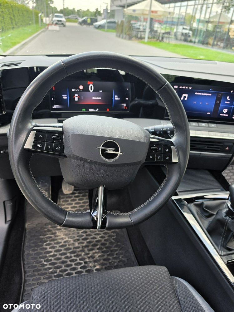 Opel Astra - 11