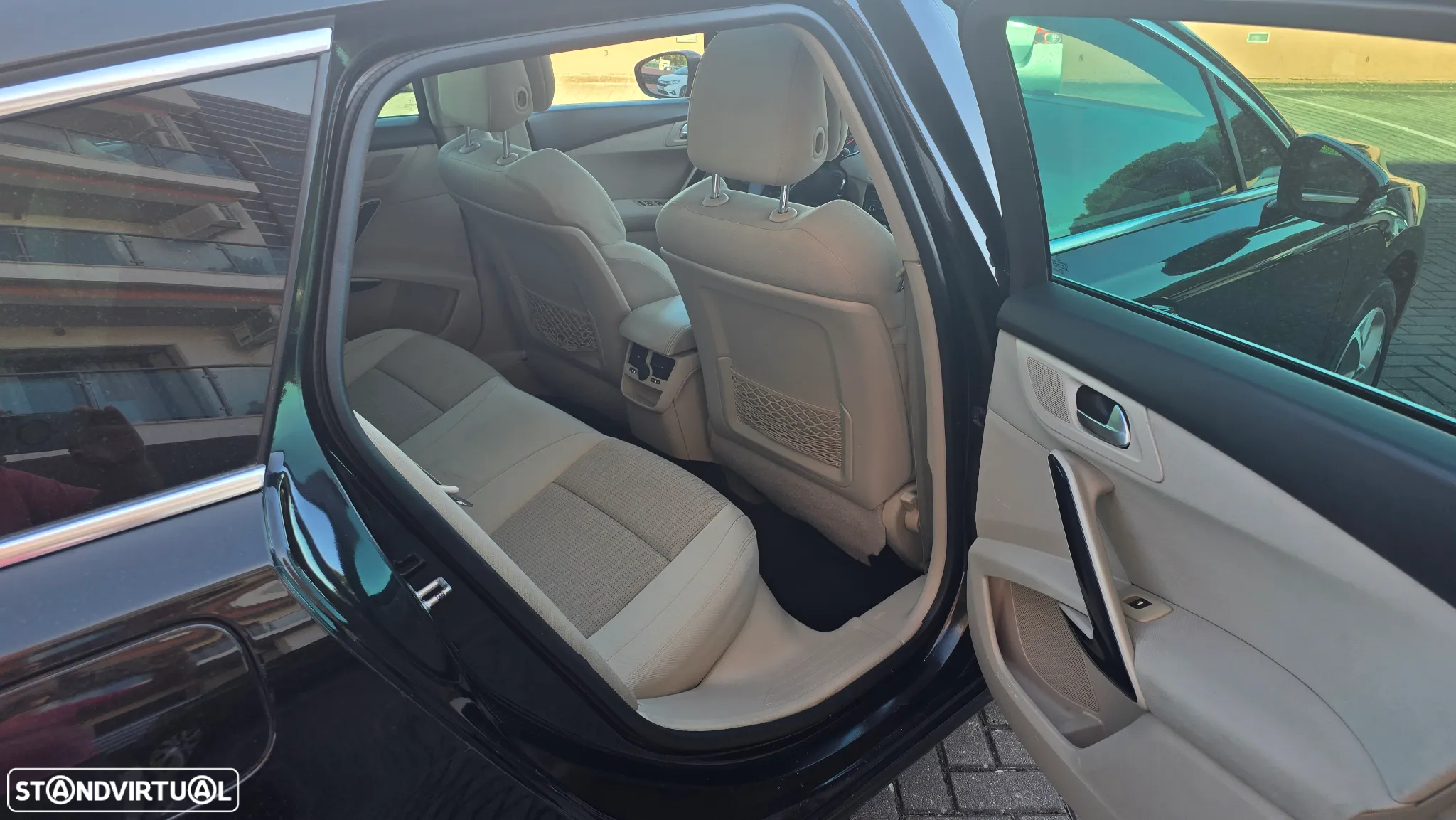 Peugeot 508 SW - 11