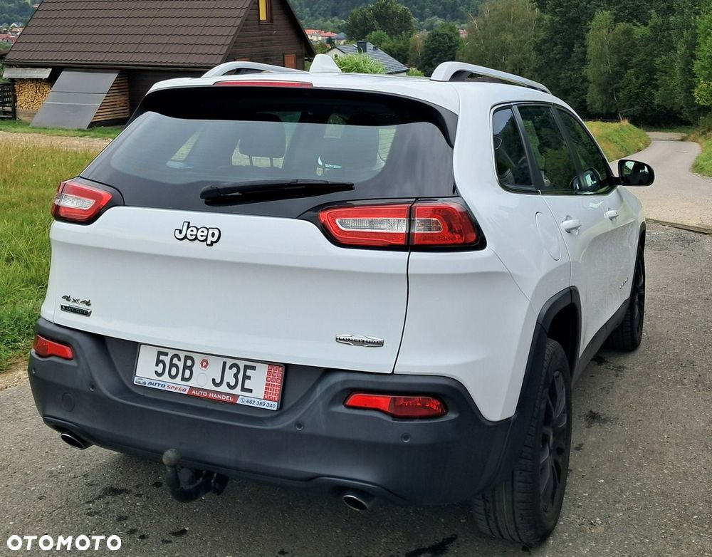 Jeep Cherokee - 7