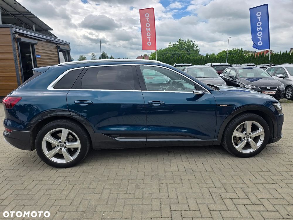 Audi e-tron - 3