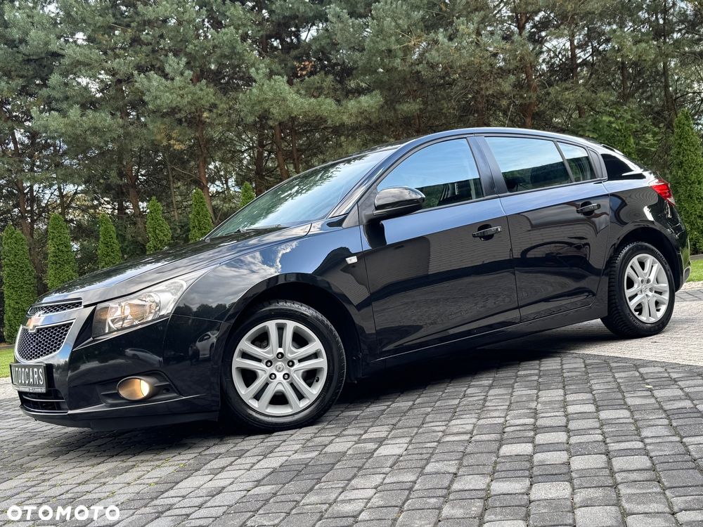 Chevrolet Cruze 1.8 LT - 2