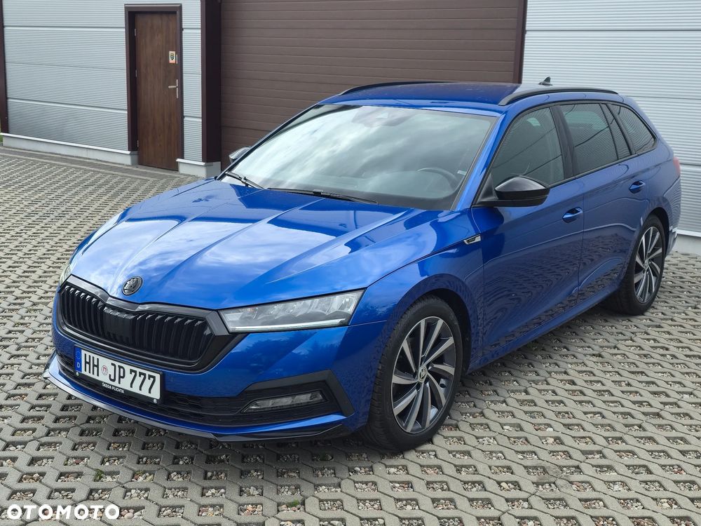 Skoda Octavia 2.0 TDI DSG Sportline - 11