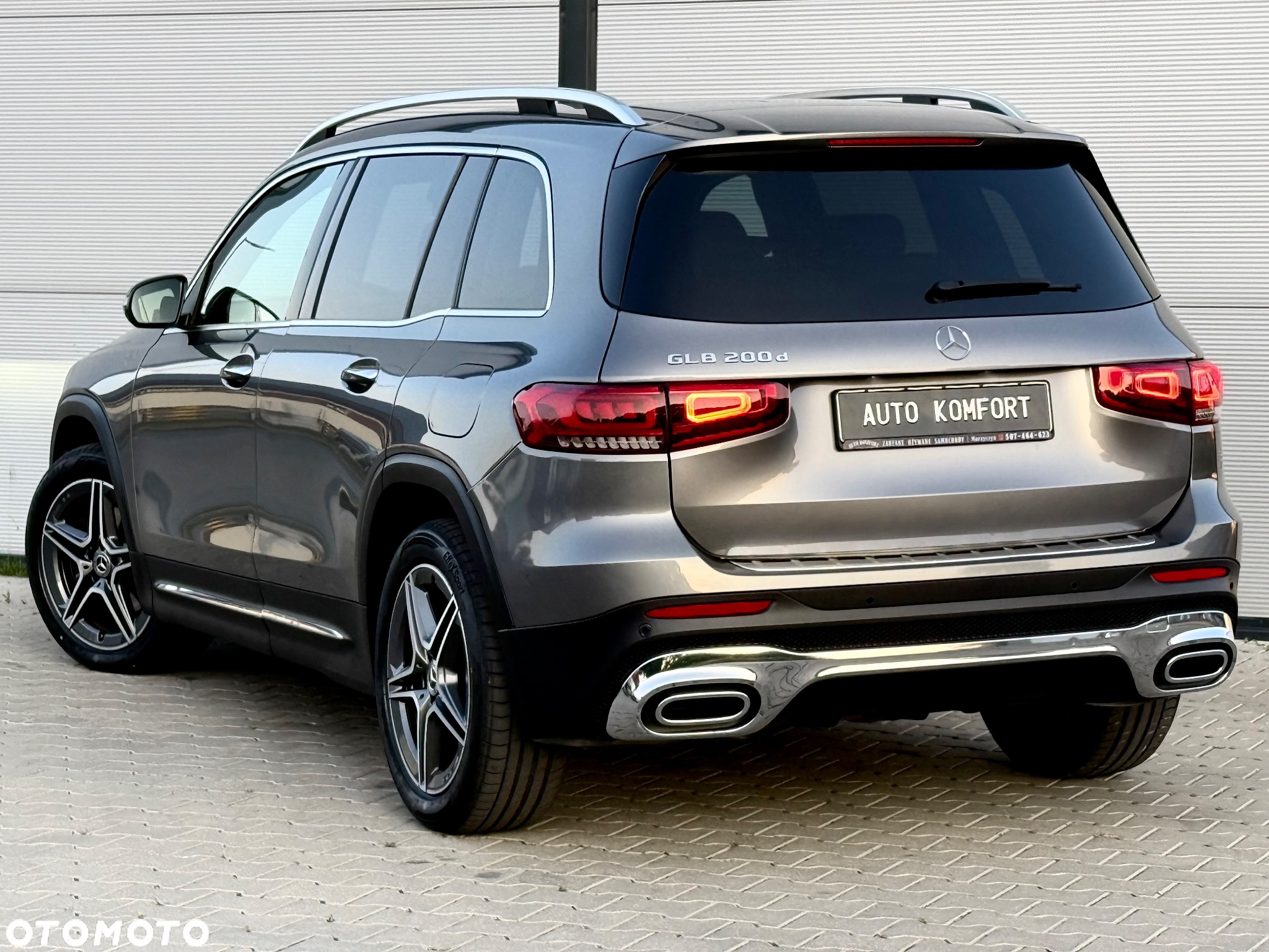 Mercedes-Benz GLB 200 d 8G-DCT AMG Line - 11