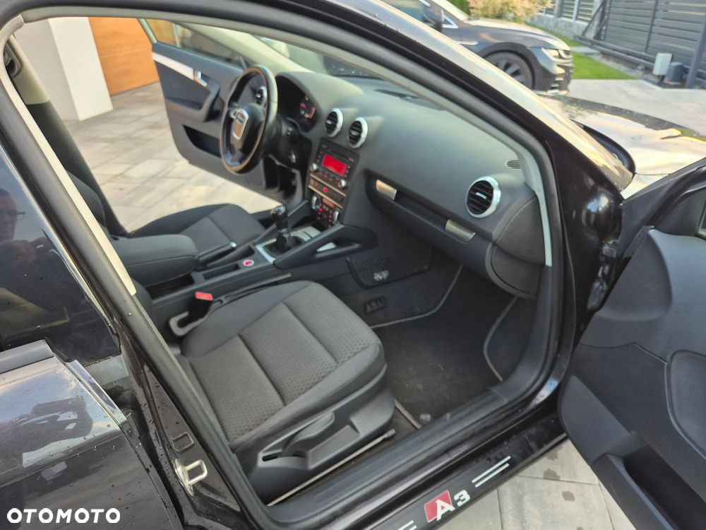 Audi A3 Sportback 2.0 TDI DPF Attraction - 12