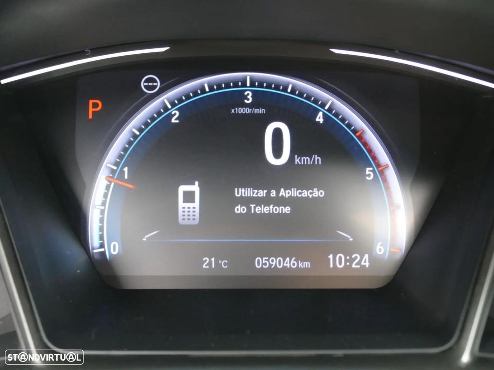 Honda Civic 1.6 i-DTEC Executive Premium 9AT - 20