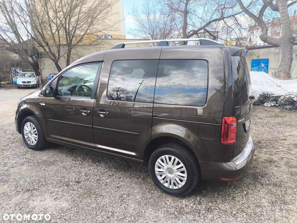Volkswagen Caddy 2.0 TDI Comfortline - 6
