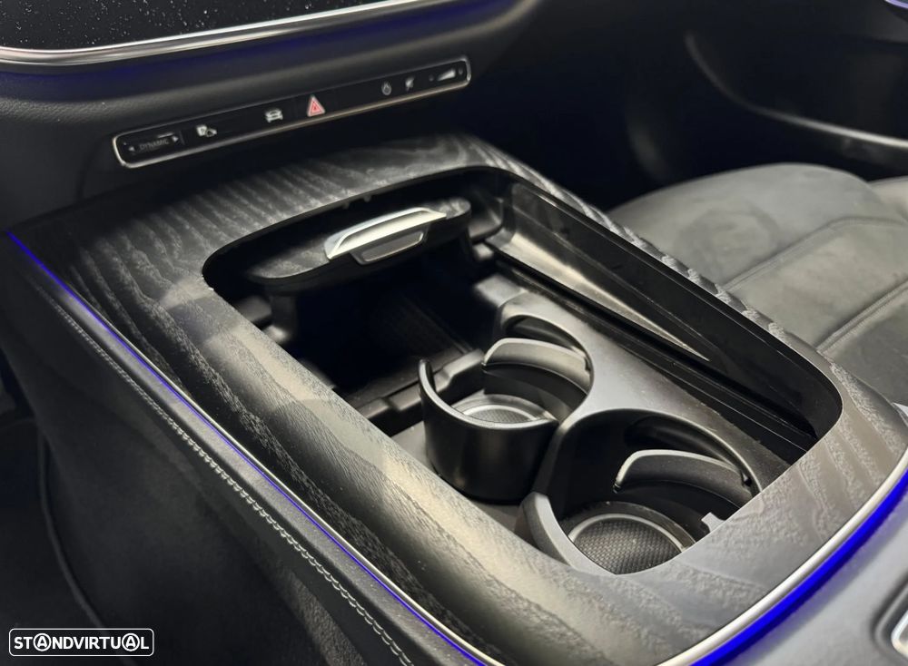 Mercedes-Benz E 220 d - 10