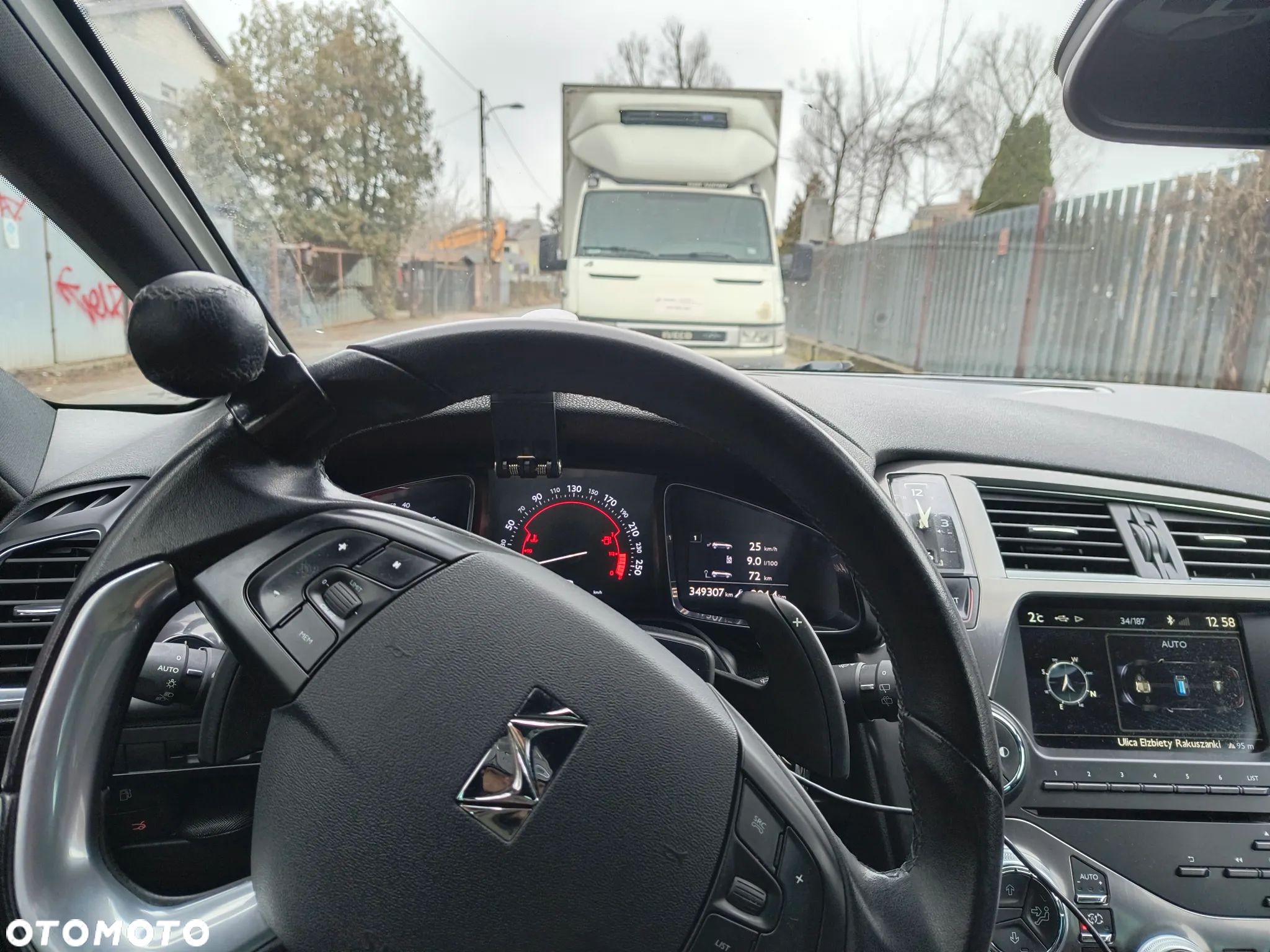 Citroën DS5 2.0 HDi Hybrid4 SoChic MCP - 1