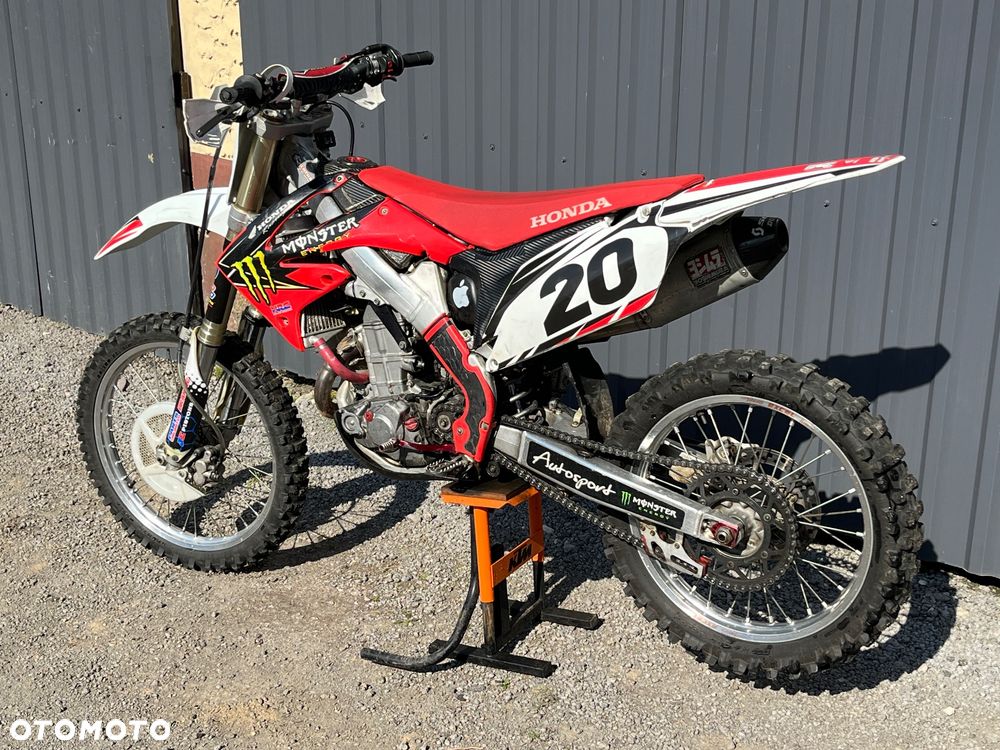 Honda CRF - 3