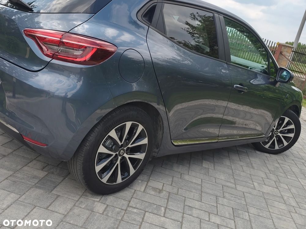Renault Clio BLUE dCi 85 BUSINESS EDITION - 12
