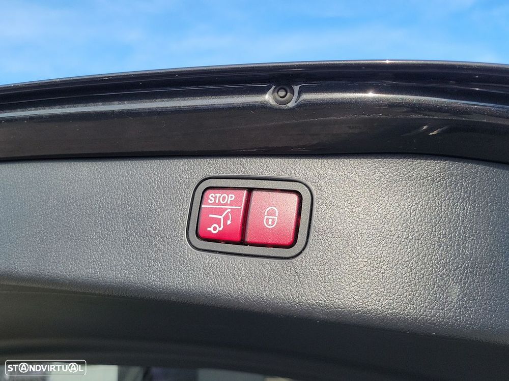 Mercedes-Benz C 220 d AMG Line - 20