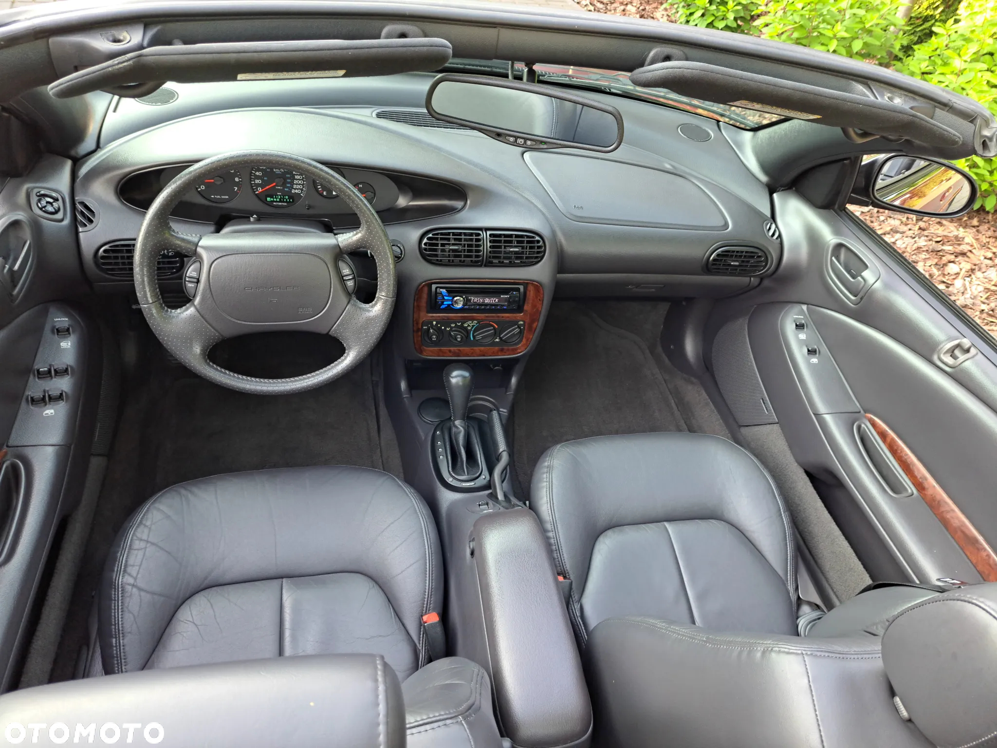 Chrysler Stratus LX 2.5 Cabrio - 11
