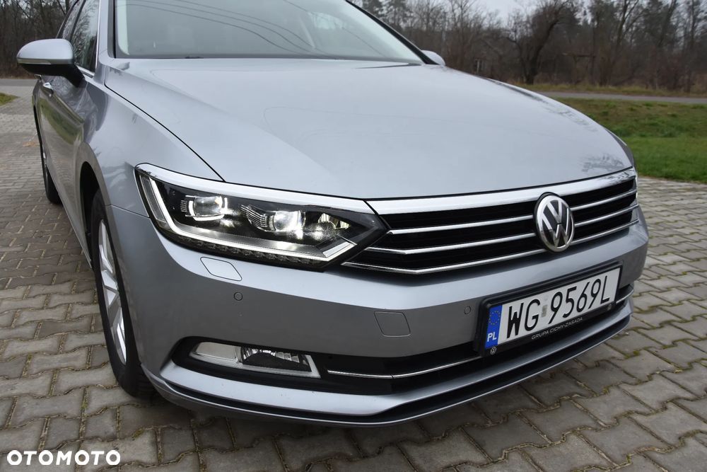 Volkswagen Passat - 6