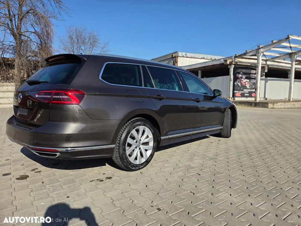 Volkswagen Passat 2.0 TDI SCR DSG Highline - 6