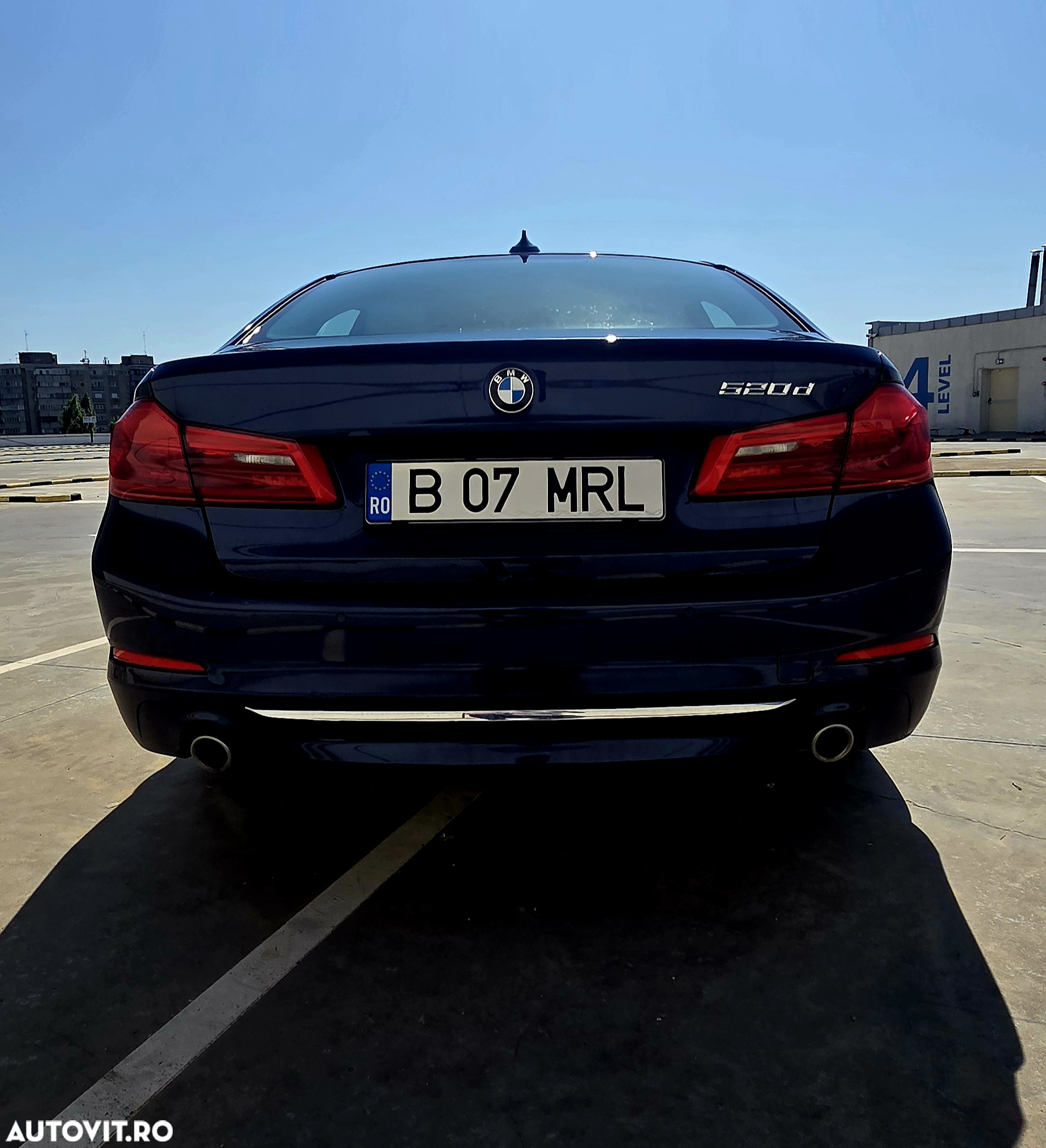 BMW Seria 5 520d AT - 4