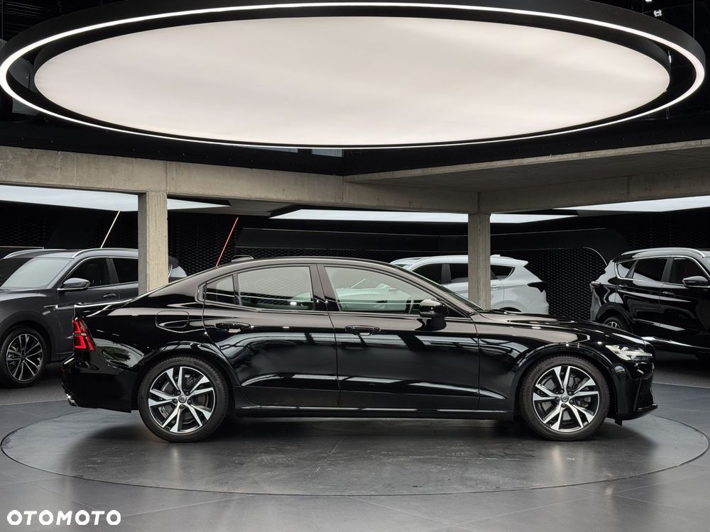 Volvo S60 T5 R-Design - 7