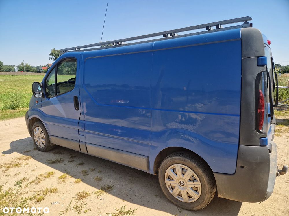 Renault Trafic - 2