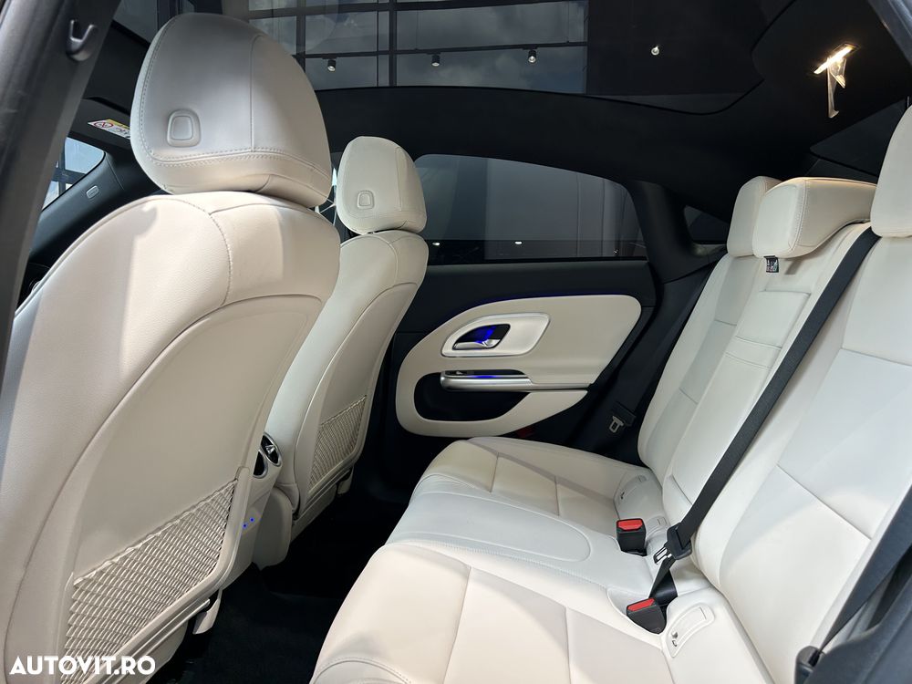 Mercedes-Benz CLA 220 - 9