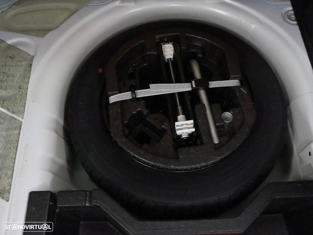 Skoda Fabia Break 1.0 TSI Ambition - 26