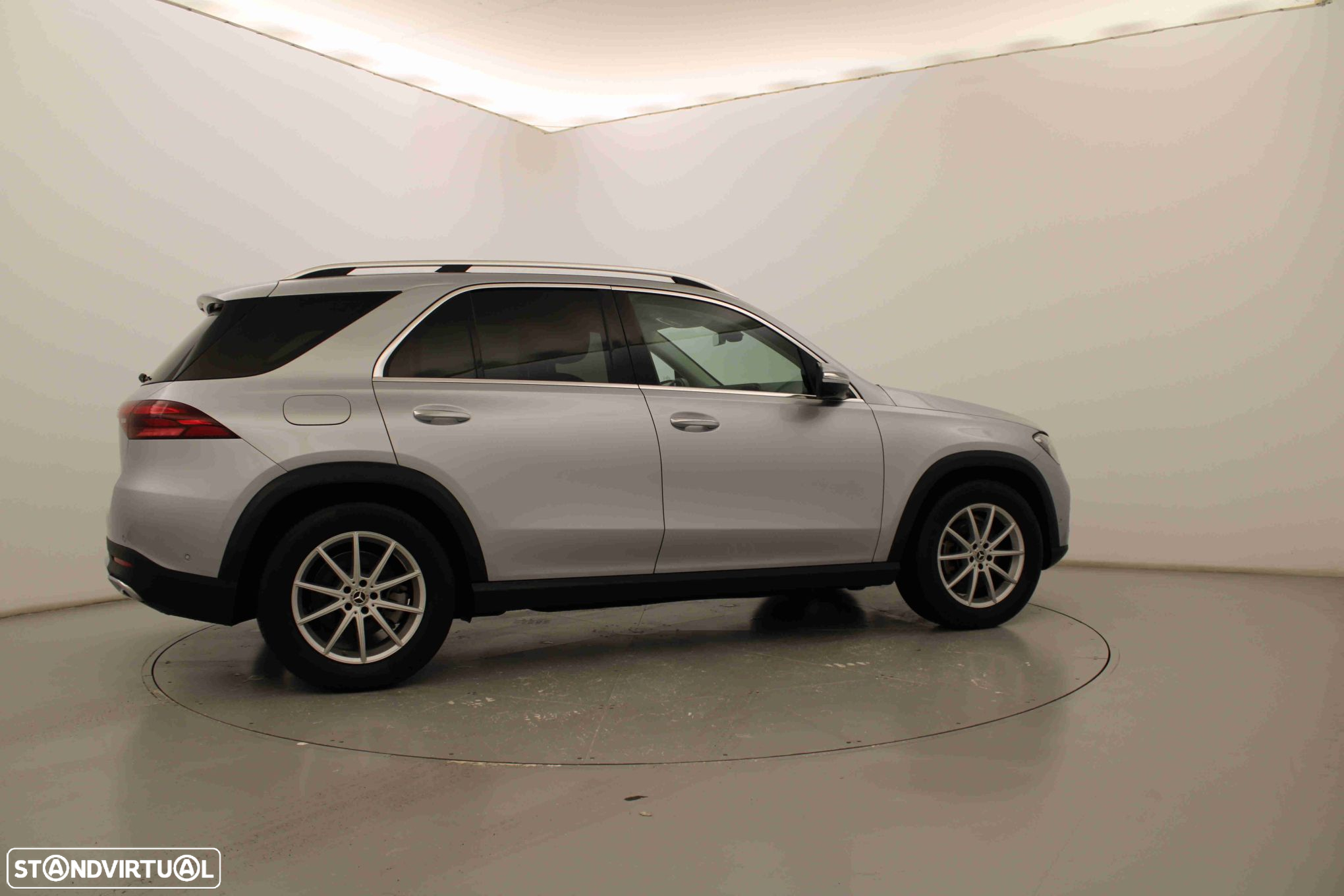 Mercedes-Benz GLE 300 d 4Matic - 5