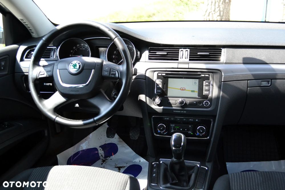Skoda Superb 2.0 TDI Ambition - 7