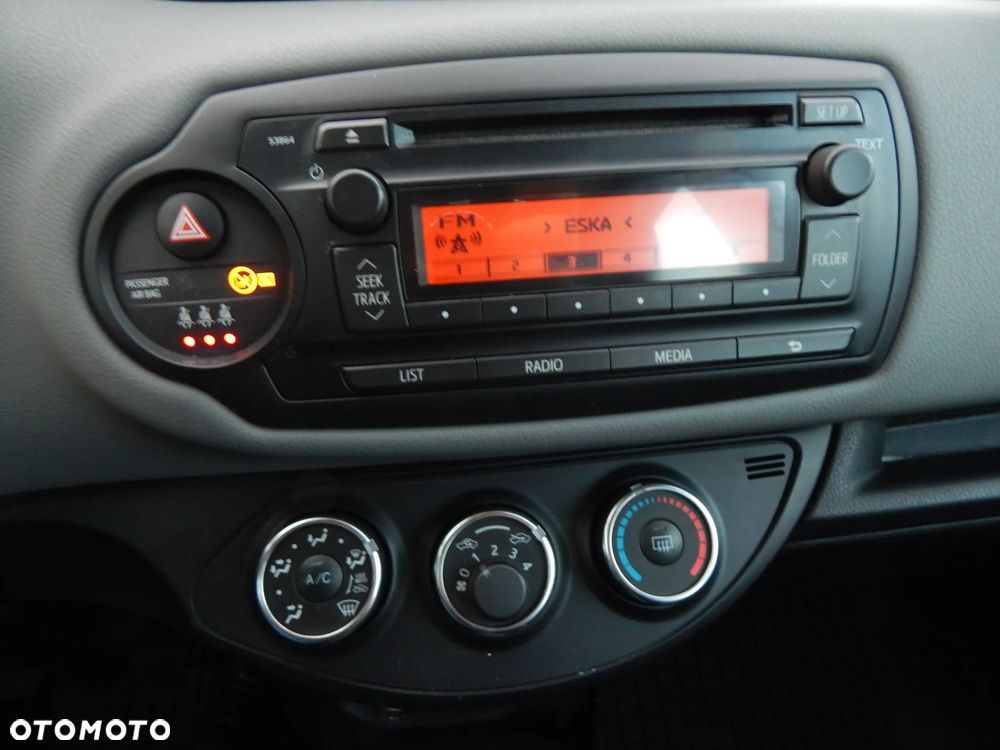 Toyota Yaris 1.33 Sol - 23