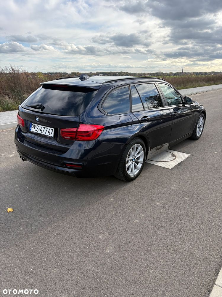 BMW 3 Series 2015 photo 3