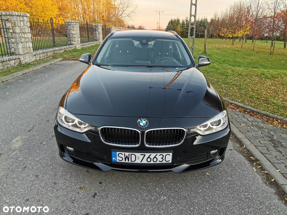 BMW Seria 3 320d xDrive - 8