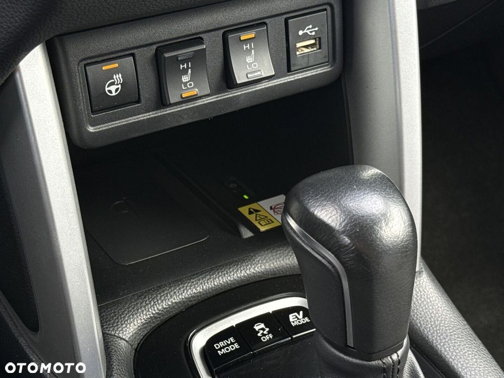 Toyota Corolla Cross 2.0 Hybrid Premiere Edition AWD - 16