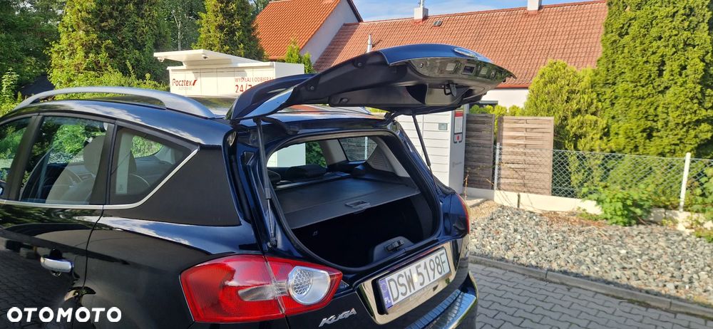 Ford Kuga 2.0 TDCi 4x4 Titanium - 23