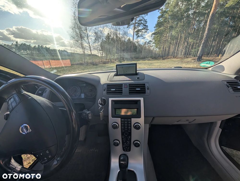 Volvo V50 D5 Momentum - 12